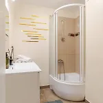 Gem Apartment *