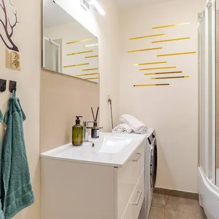 Apartment Gem *